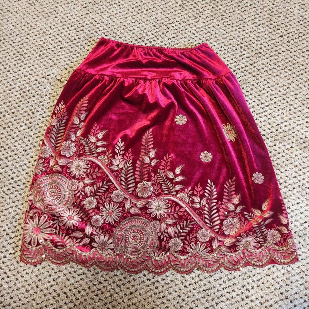 I.N. Girl Red Velvet‎ Embroidered Sequin Skirt Large Y2K